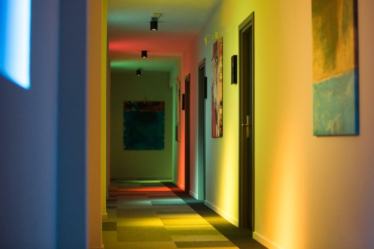 Hotel Forum Garni Subotica Buitenkant foto